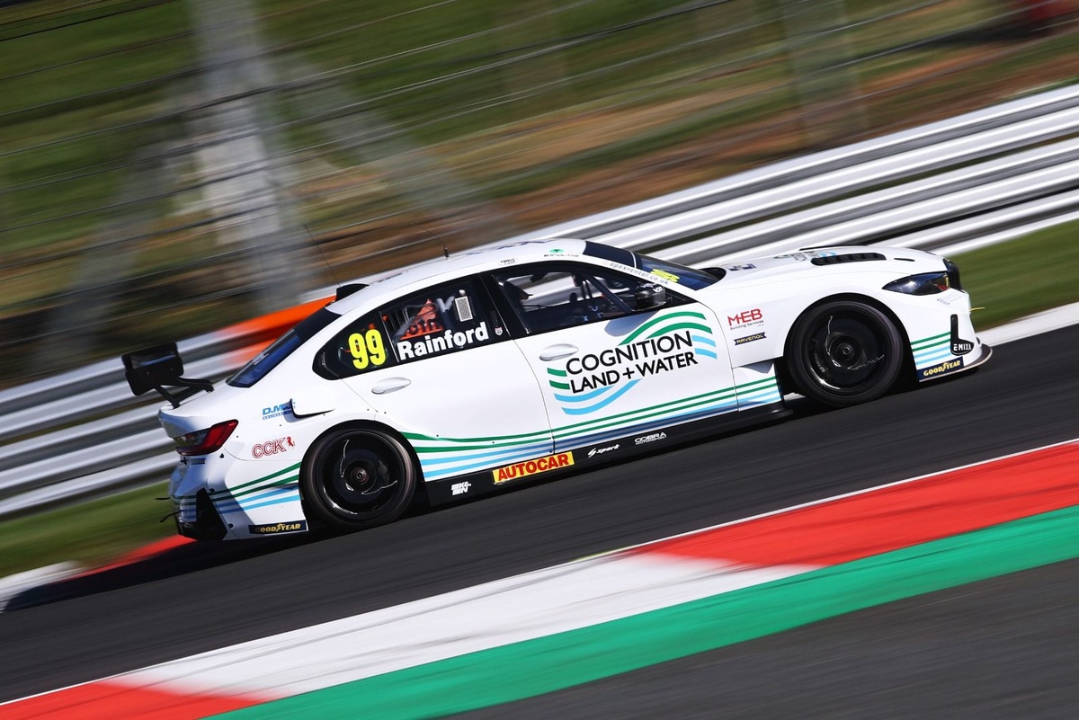 Rainford лидирует в заключительном тестовом заезде BTCC 2026 на трассе Brands Hatch.