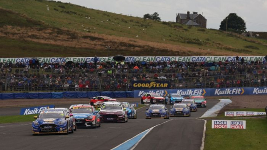 Почему BTCC остается непредсказуемым, даже несмотря на безоговорочное лидерство Саттона в борьбе за титул?